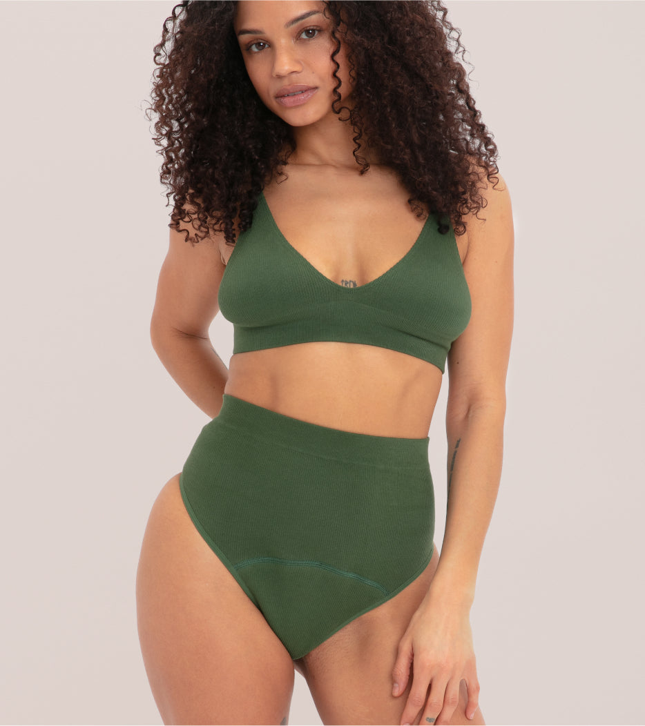 Seamless Ribbed High-Waist Thong - Forest green